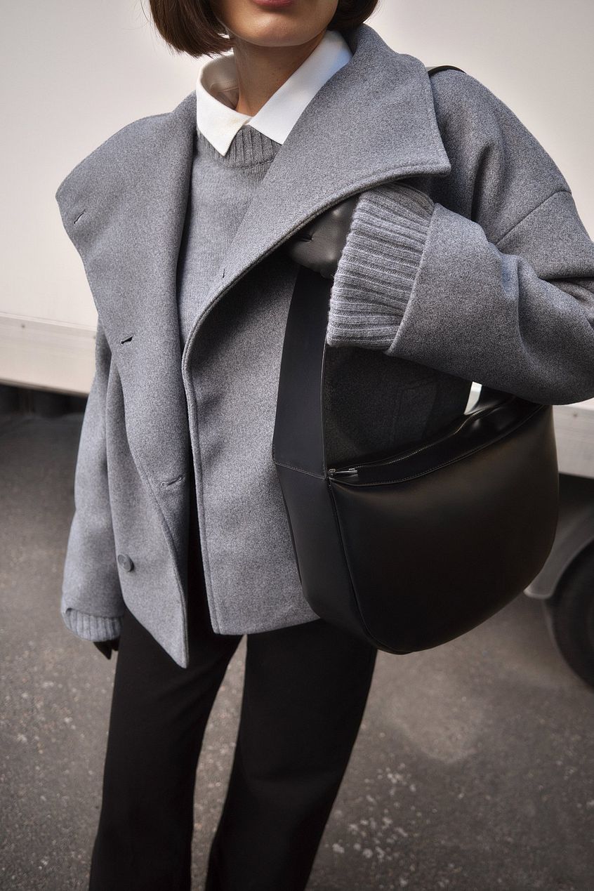 EB | Damen Kurze Oversized Winterjacke mit Reverskragen und Doppelt Knopfrei