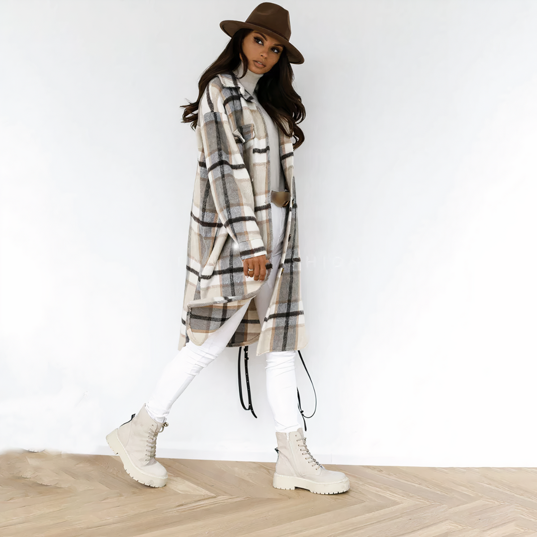 EB | Lange karierte Winterjacke