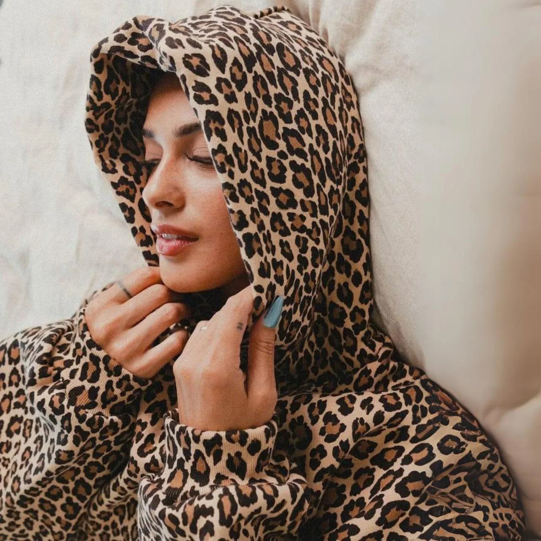 EB | Luxe Damen Kapuzenpullover mit Pantherdruck