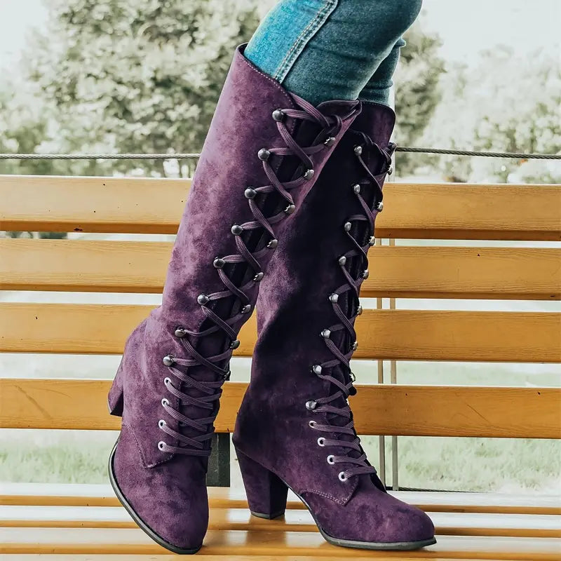 Langer Damen-Stiefel mit hohem Absatz EB