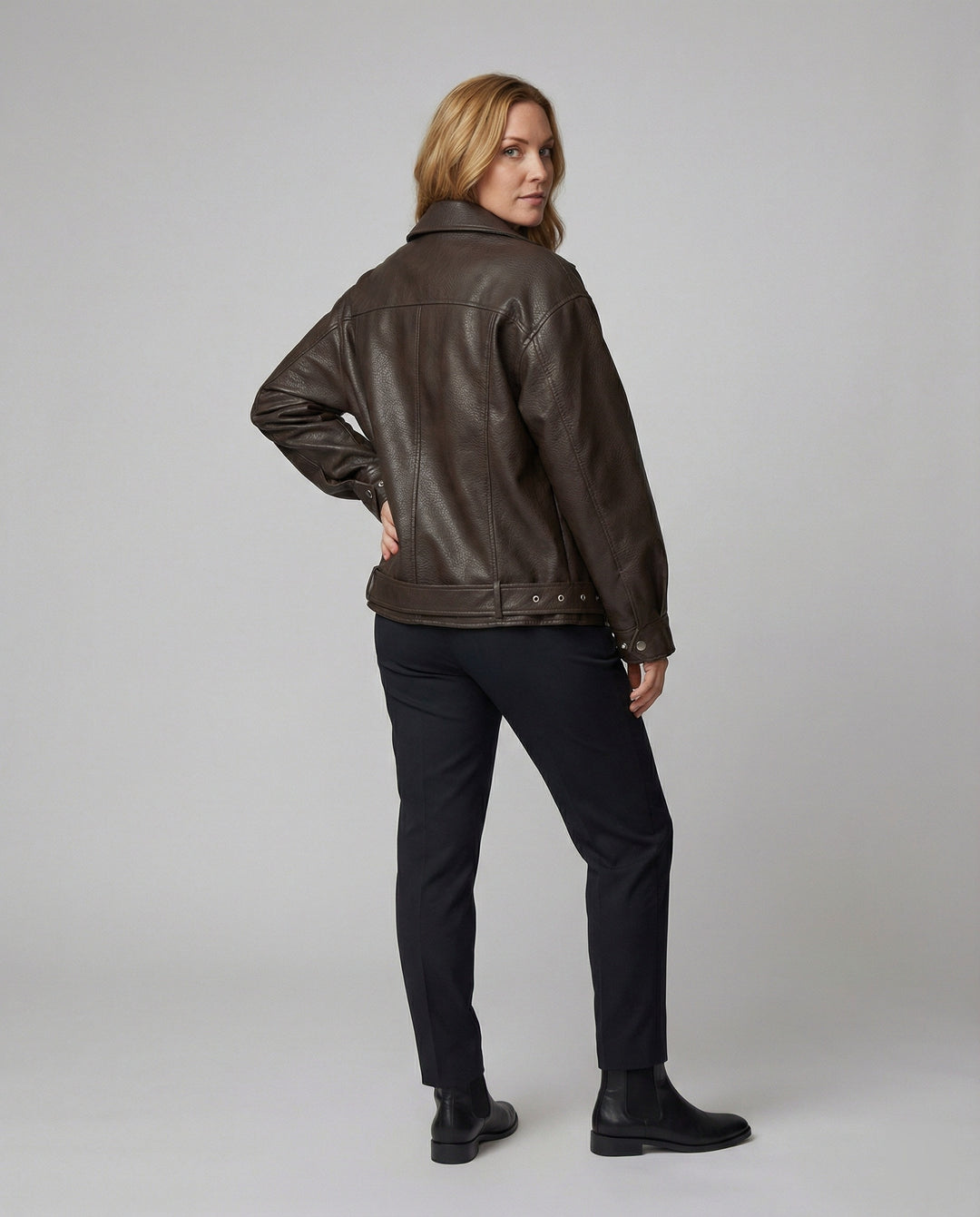 Schwarze Plus-Size Damen Lederjacke im American High Street Style
