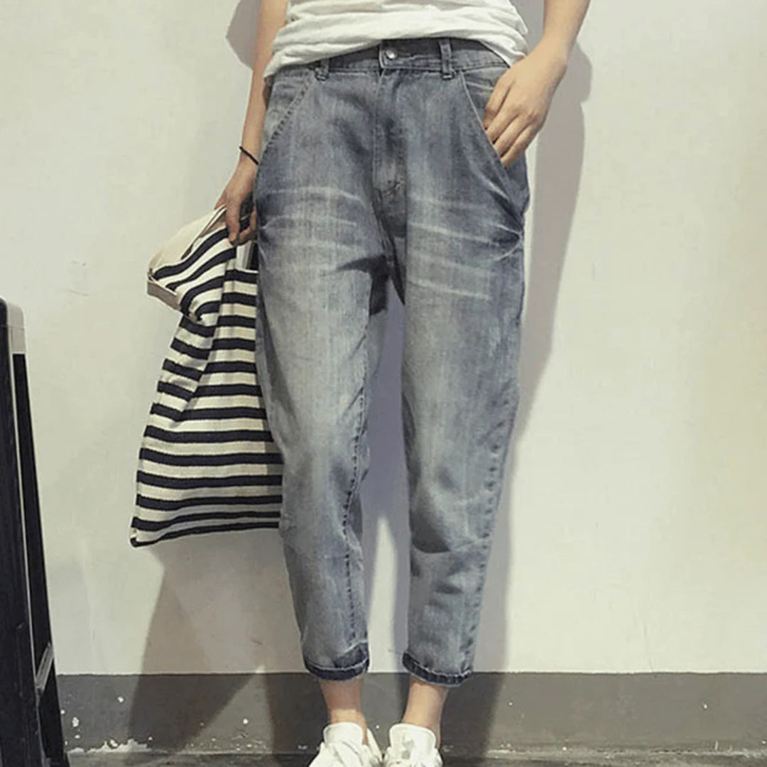 EB | Verkürzte Länge Relaxed Slim Fit Weicher Denim mit Reißverschluss