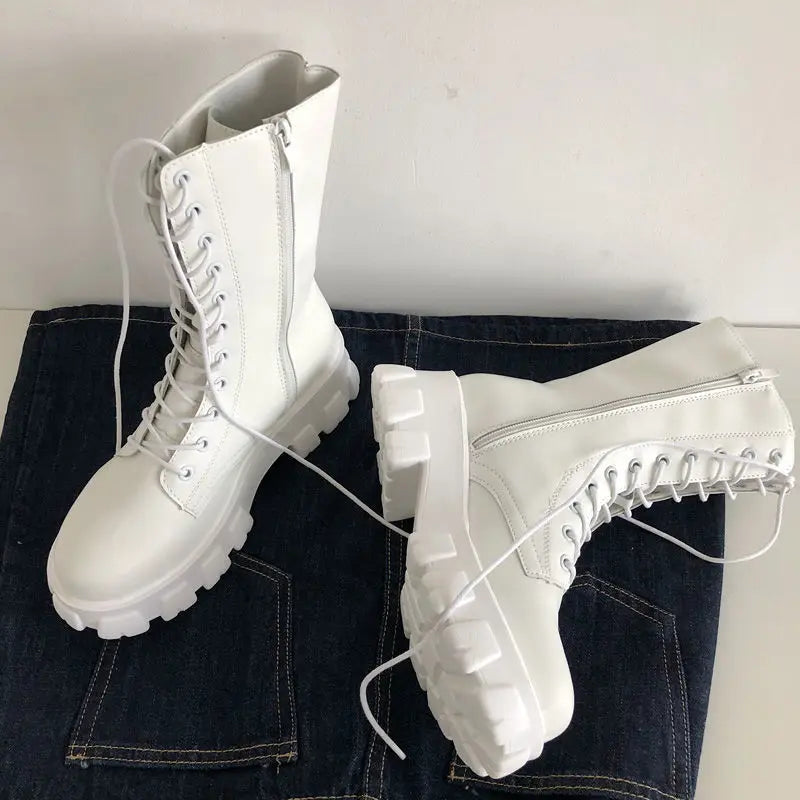 EB | Damen Stiefeletten bis zur Wade mit Sportsohle und warmem Futter