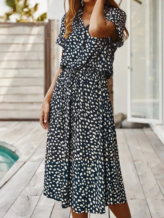 EB | Elegantes Kurzärmliges Hemdblusenkleid mit Polka Dots und Kordelzug In Der Taille