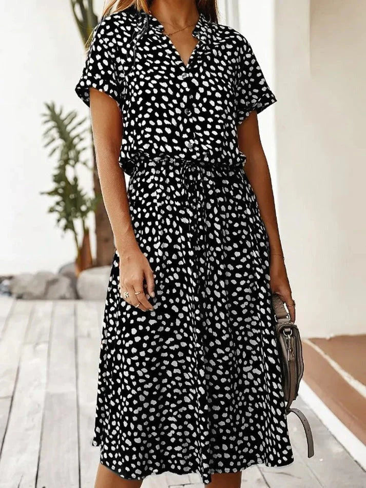 EB | Elegantes Kurzärmliges Hemdblusenkleid mit Polka Dots und Kordelzug In Der Taille