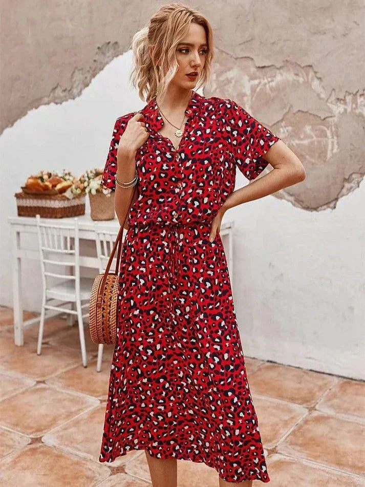 EB | Elegantes Kurzärmliges Hemdblusenkleid mit Polka Dots und Kordelzug In Der Taille