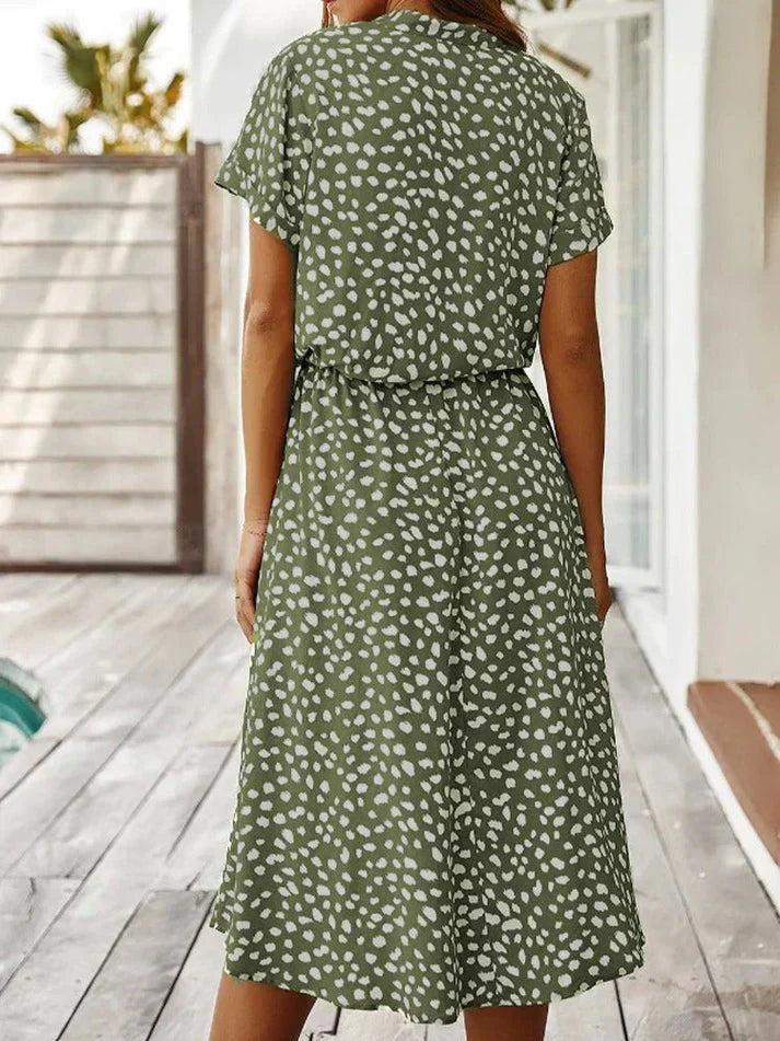 EB | Elegantes Kurzärmliges Hemdblusenkleid mit Polka Dots und Kordelzug In Der Taille