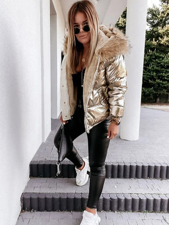 EB | Damen Metallic Pufferjacke mit Kapuze und Pelzkragen