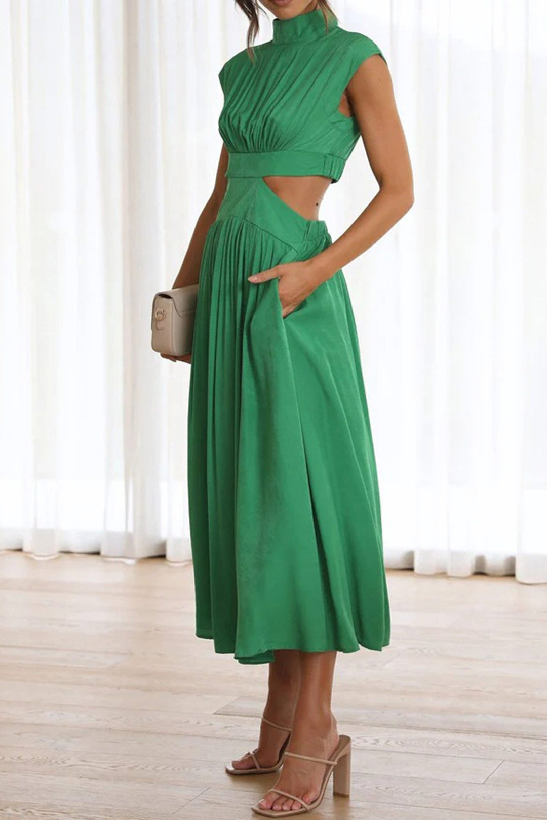 EB | Mock Neck Cutout Midi Kleid