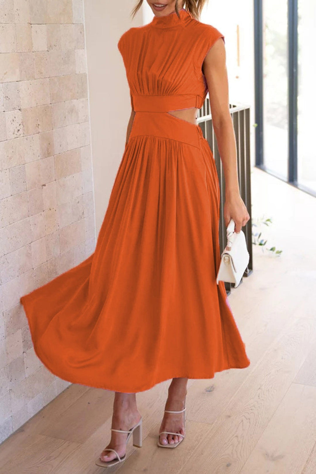 EB | Mock Neck Cutout Midi Kleid