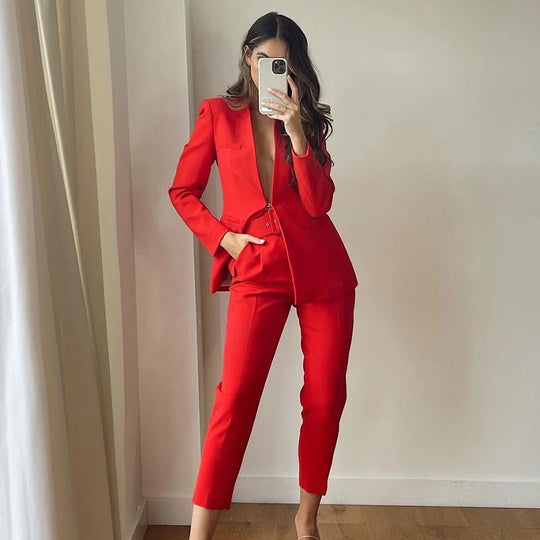 EB | Lässige Hochbundhose mit Gürtel und Taschen, perfekt für lässige Tage