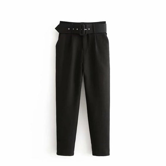 EB | Lässige Hochbundhose mit Gürtel und Taschen, perfekt für lässige Tage