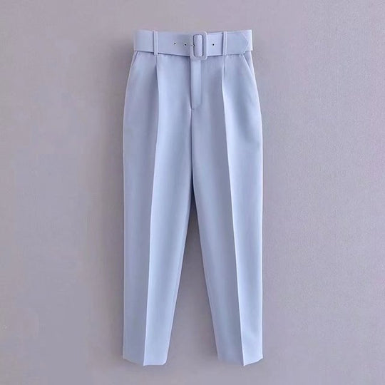 EB | Lässige Hochbundhose mit Gürtel und Taschen, perfekt für lässige Tage