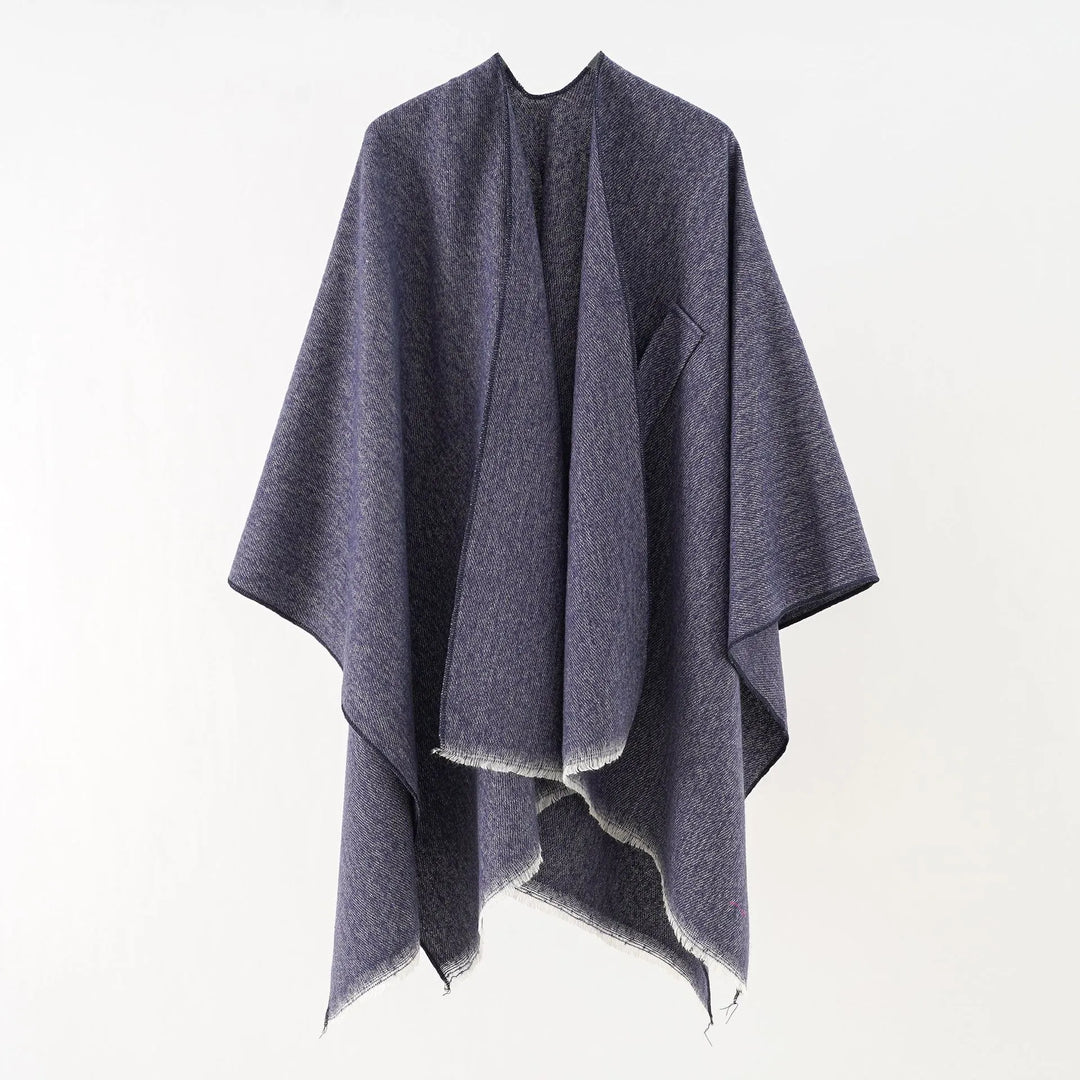 EB | Klassischer Poncho Retro & Stilvoll