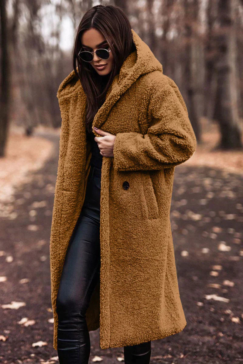 EB | Warmer Plüschmantel