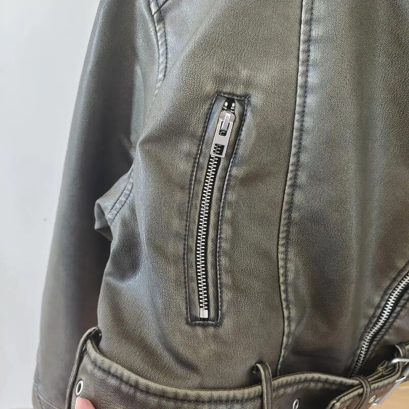 EB | Modische Damen Jacken Serie