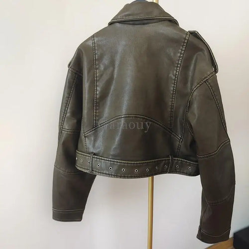 EB | Modische Damen Jacken Serie