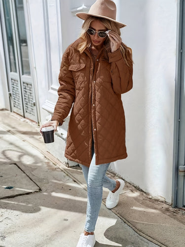 EB | Damen Wattierte Pufferjacke mit Knopfverschluss und langer Passform