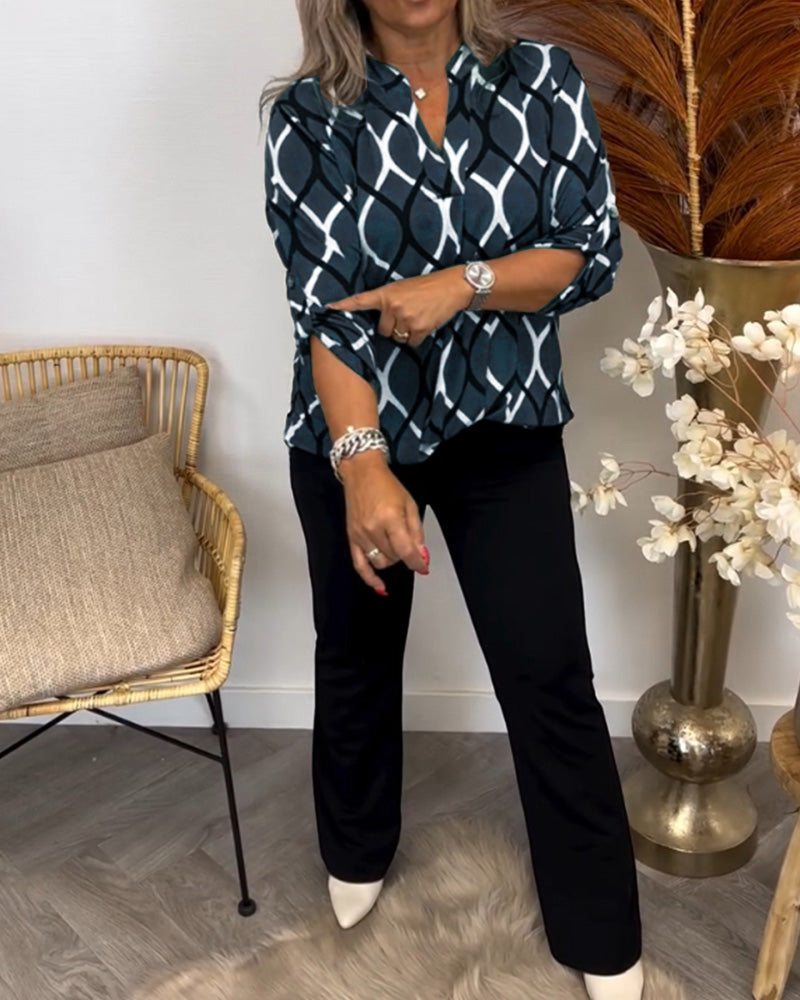 EB | Bluse mit grafischem Druck
