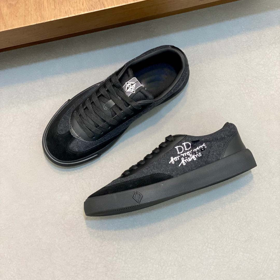 Damen bequeme Sneakers mit modischem Design und atmungsaktiver Oberflächenstruktur EB