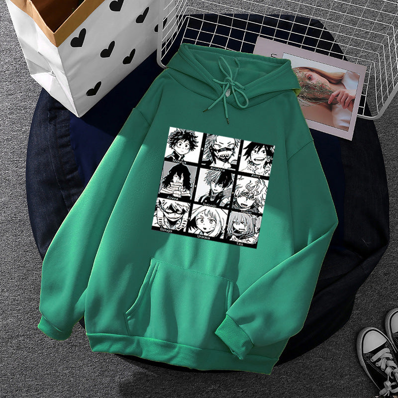 Unisex nan Kapuzenpullover mit quadratischer Manga-Charakter-Collage, leicht oversizeder Schnitt und Kängurutasche EB