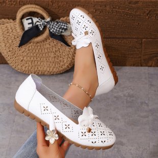 Damen elegante Ballerinas mit floralem Cut-Out-Design EB