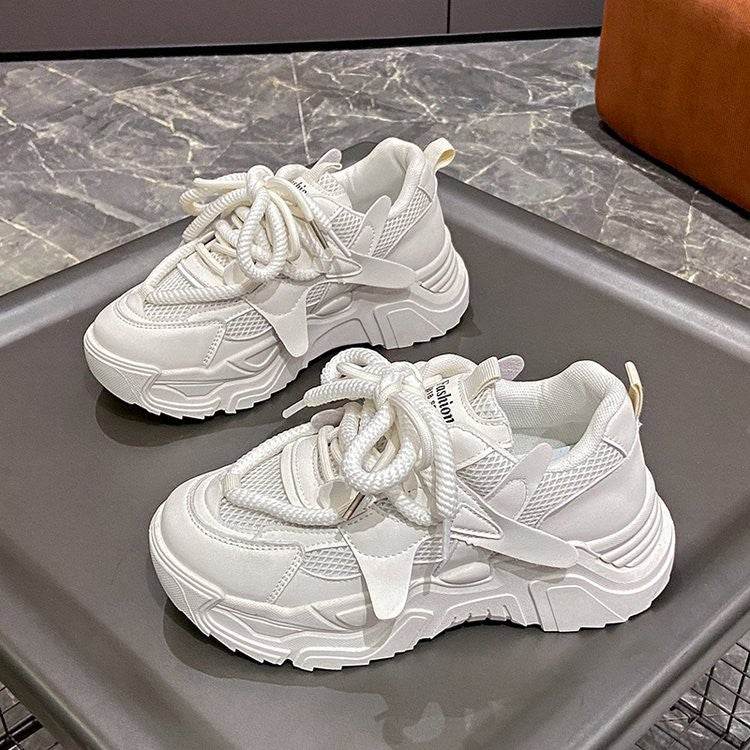 Damen Sportliche Chunky Sneaker mit atmungsaktiven Netzdetails und dämpfender Sohle EB