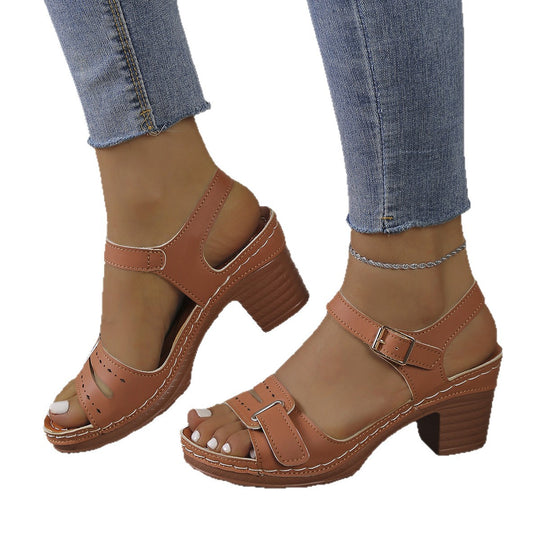 Damen modische Sandaletten mit eleganter Schnalle und Holz-Blockabsatz EB