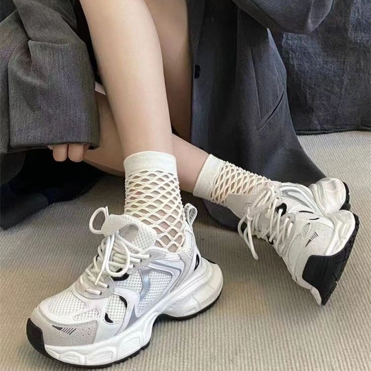 Damen Sportliche Sneakers mit atmungsaktiver Netzstruktur und dämpfender Sohle EB