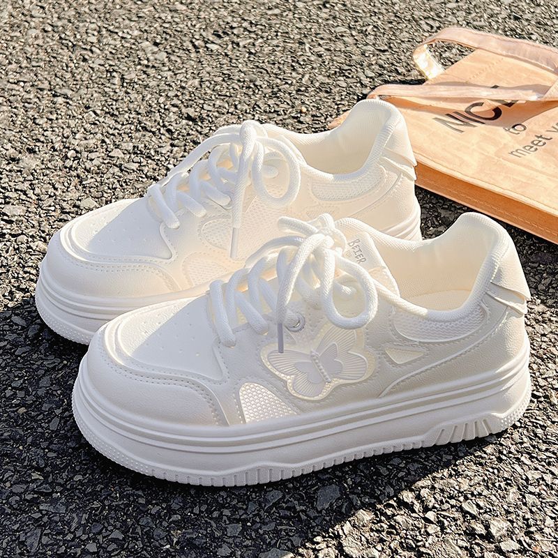 Damen Sportliche Sneaker mit luftdurchlässigem Obermaterial und stabiler Plateausohle EB