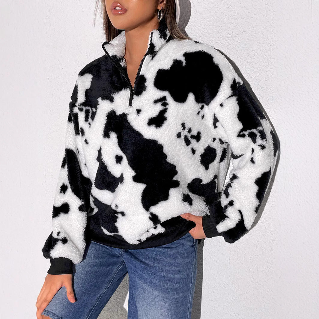 Damen Fleece-Pullover mit halbhohem Kragen und rustikalem Kuhmuster EB