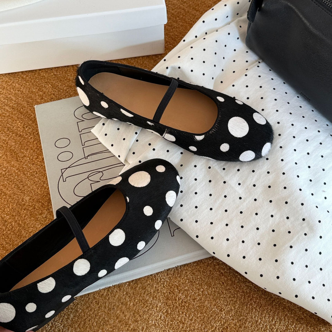 Damen Ballerinas mit dekorativem Punktmuster und rutschfester Sohle EB