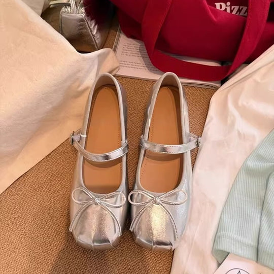 Damen Ballerina-Schuhe mit dekorativem Riemchen und komfortablem Fußbett EB