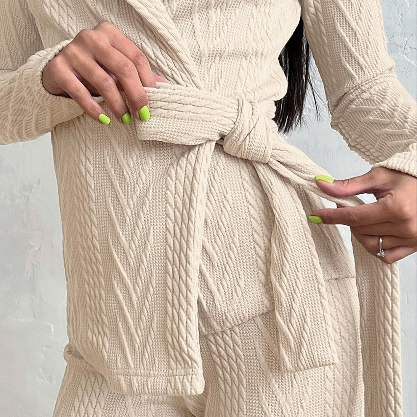 Damen Strick-Lounge-Set mit offenen Kanten und lässigem Schnitt EB