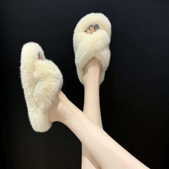 Damen Flauschige Hausschlappen mit gewendeten Riemen und ergonomischem Fußbett EB