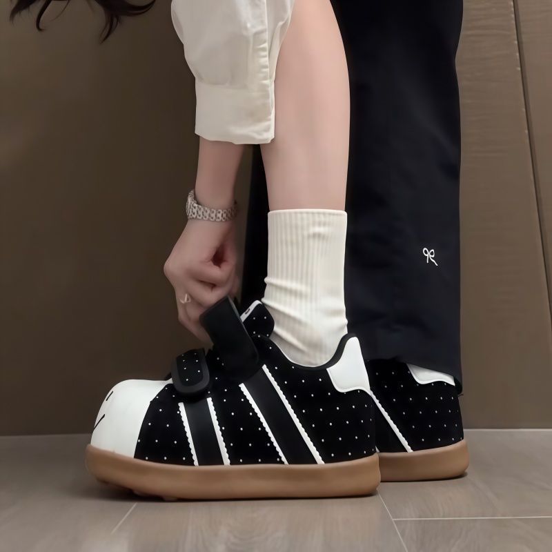 Damen Komfortable Sneaker mit praktischen Klettverschlüssen und lässigem Design EB