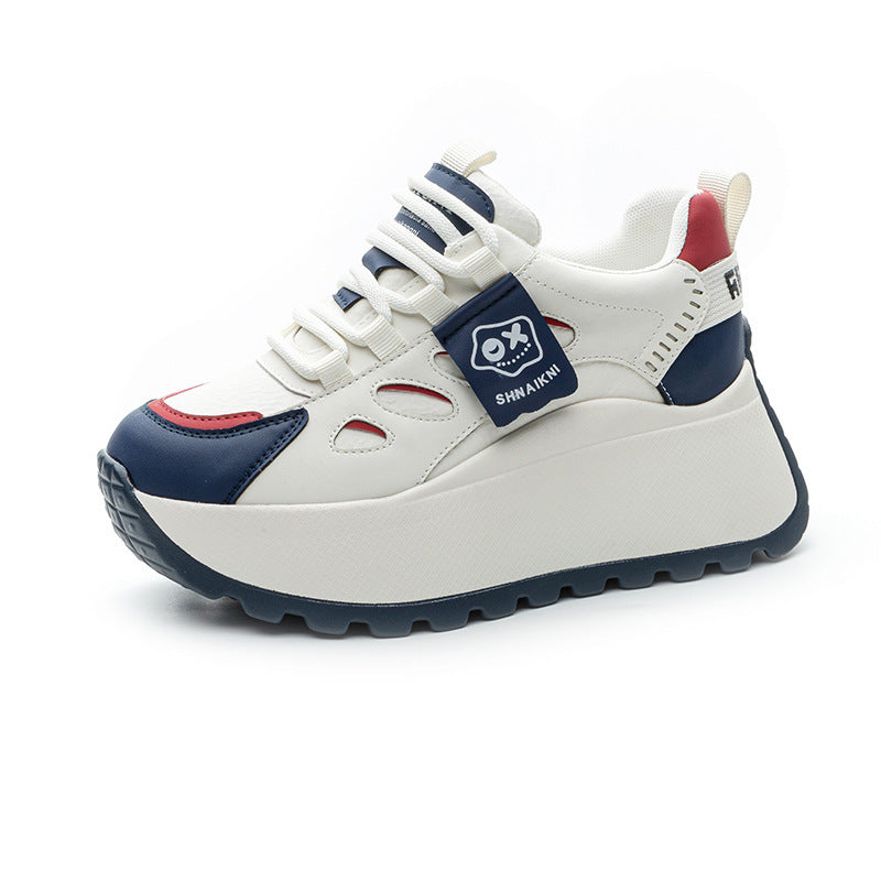 Damen Sportliche Plateausneakers mit modernem Design und flexibler Sohle EB