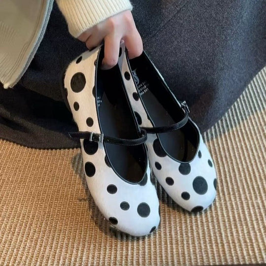 Damen Ballerinas mit modischem Punkten-Design und verstellbarem Riemchen EB