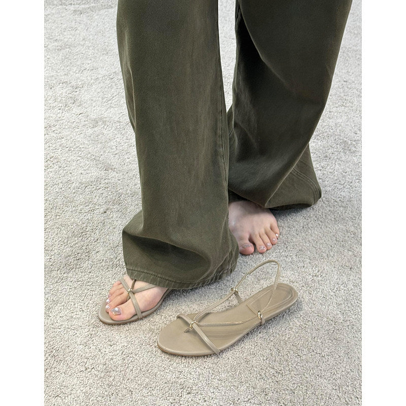 Damen Zehentrenner-Sandalen mit eleganten Riemen und goldenen Akzenten EB