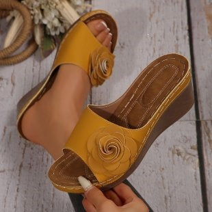 Damen Wedge-Pantoletten mit floralem Dekor und anatomischer Fußbettung EB