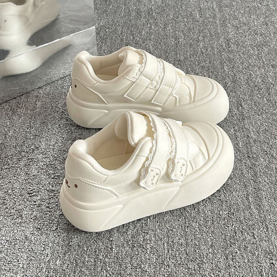Damen Sneaker mit verstellbaren Klettverschlussriemen und komfortabler Sohle EB
