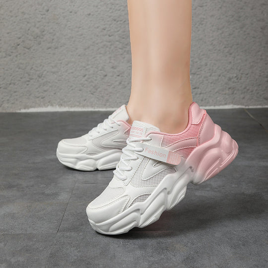 Damen Sportliche Sneakers mit atmungsaktiver Mesh-Oberfläche und robustem Sohlenprofil EB