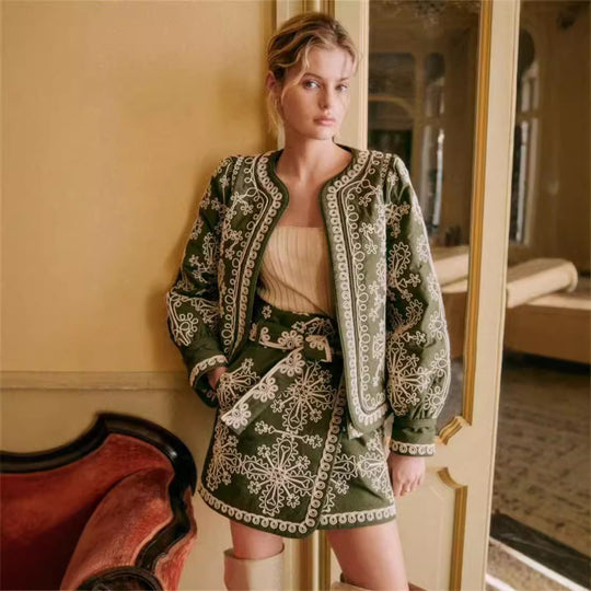 Damen gestickte Blumenjacke mit Volumenärmeln EB