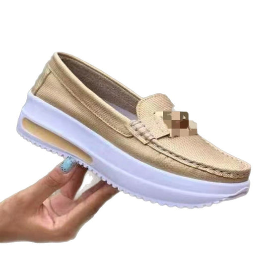 Damen Slip-On Sneakers mit elegantem Schnallen-Detail EB