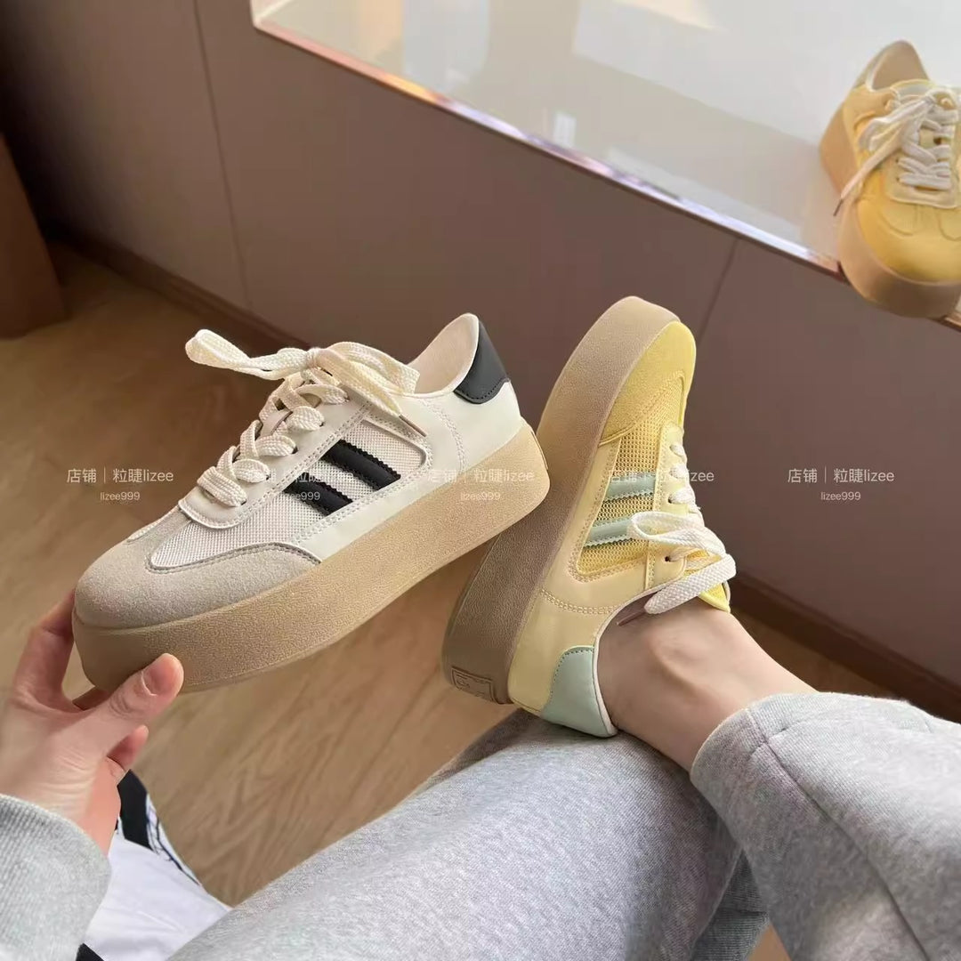 Damen Sportliche Plateau-Sneaker mit atmungsaktiver Obermaterialkombination EB