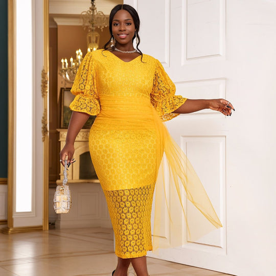 Damen elegantes Spitzenteil Kleid mit voluminösen Rüschensäumen EB