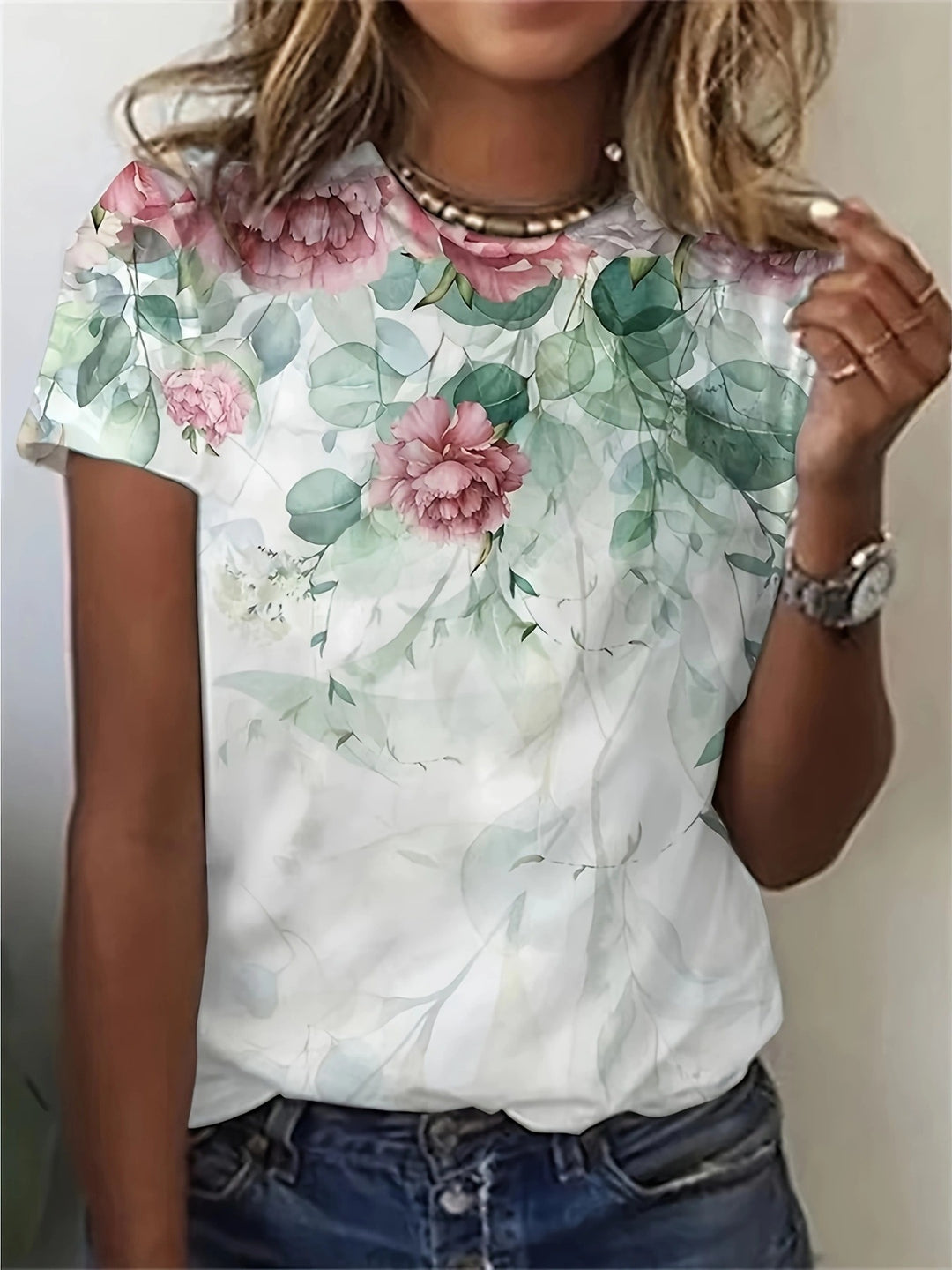 Damen T-Shirt mit floralem Design und modernem Schnitt EB