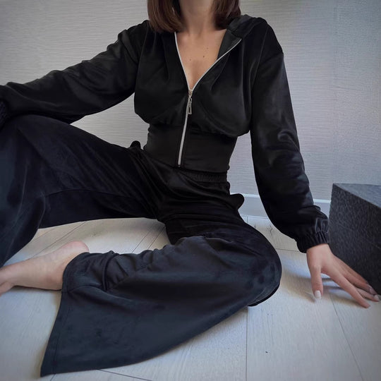 Damen Taillierte Cropped-Kapuzenjacke mit figurformendem Schlauchbund EB