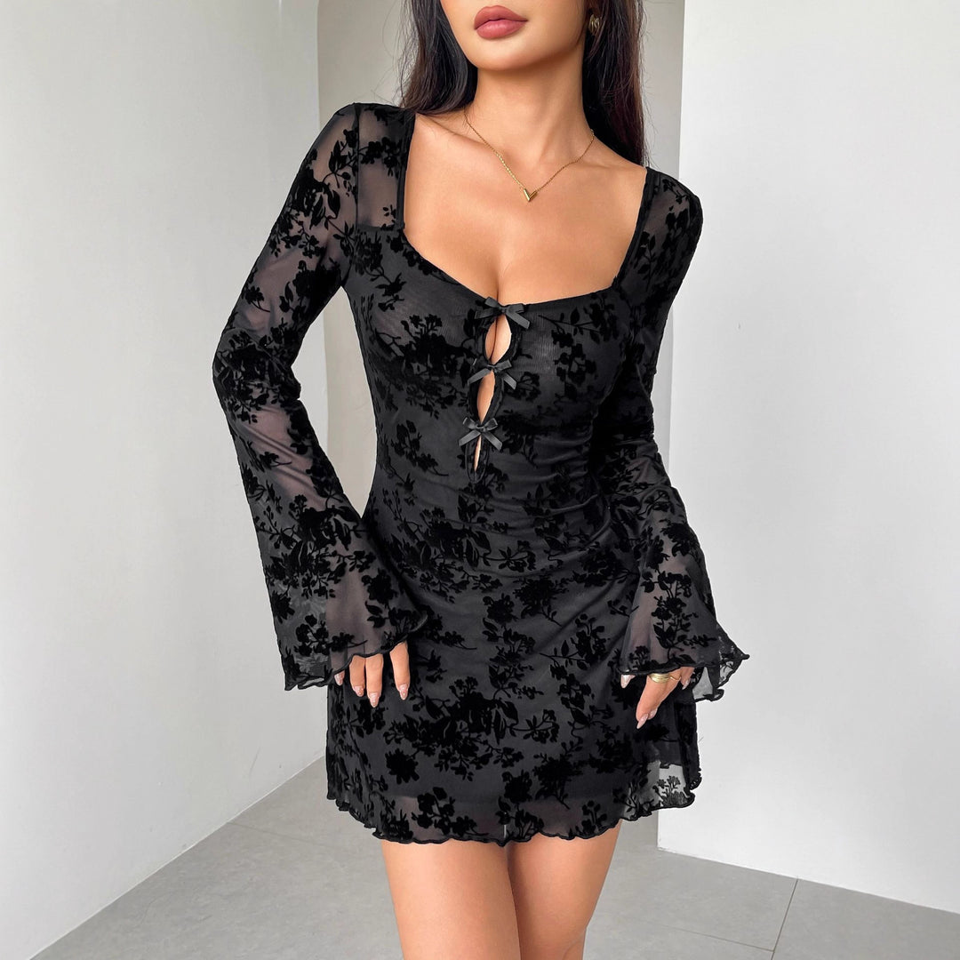 Damen nan kurzes Meshkleid mit floraler Samtflock-Optik, Ausschnitt-Öffnungen und Zierbändern EB