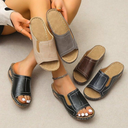 Damen lässige Leder-Sandalen mit verstellbarem Riemen und anatomischem Fußbett EB